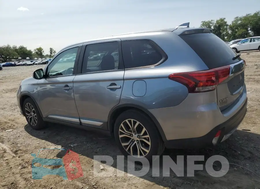 JA4AD3A30JZ000879 Photo# 2