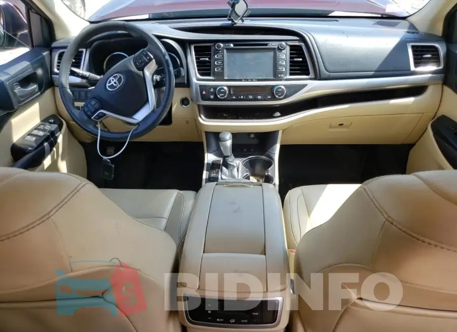 5TDJKRFH4GS250798 Photo# 8