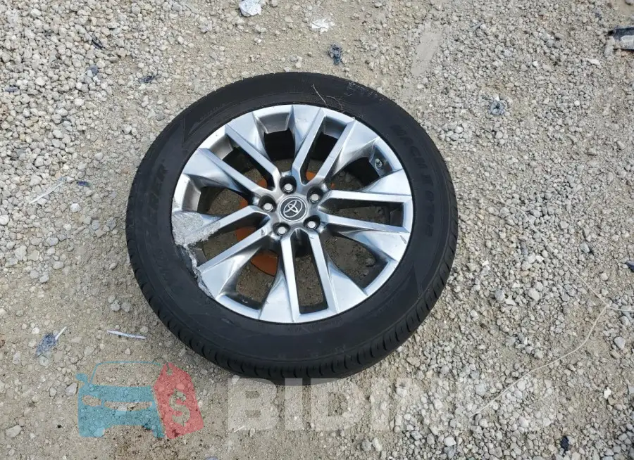 JTMC1RFV8KD512909 Photo# 13