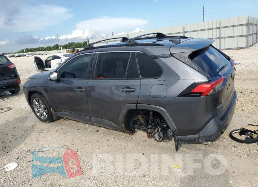 JTMC1RFV8KD512909 Photo# 2