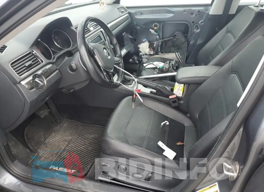 1VWBT7A35GC024656 Photo# 7