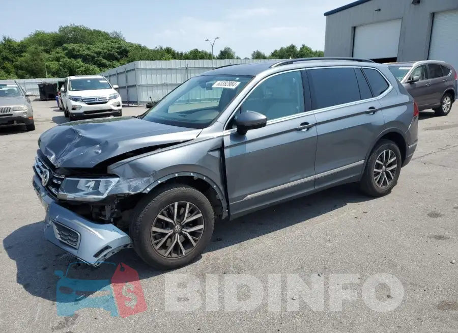 3VV2B7AX7JM193691 Photo# 1