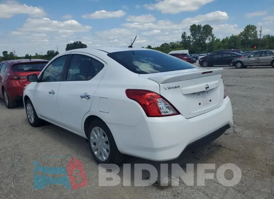 3N1CN7AP1JL879972 Photo# 2