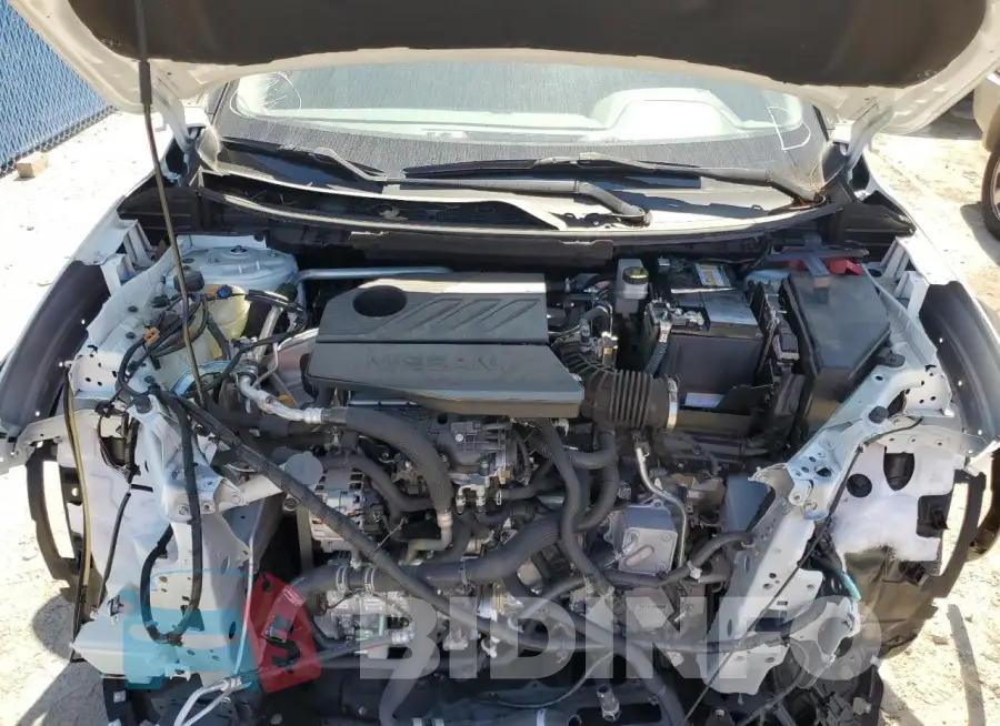 JN8BT3BA4NW042770 Photo# 11