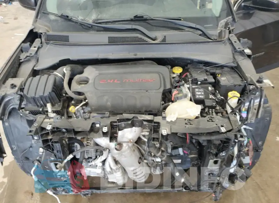 3C4NJCBBXJT123473 Photo# 12