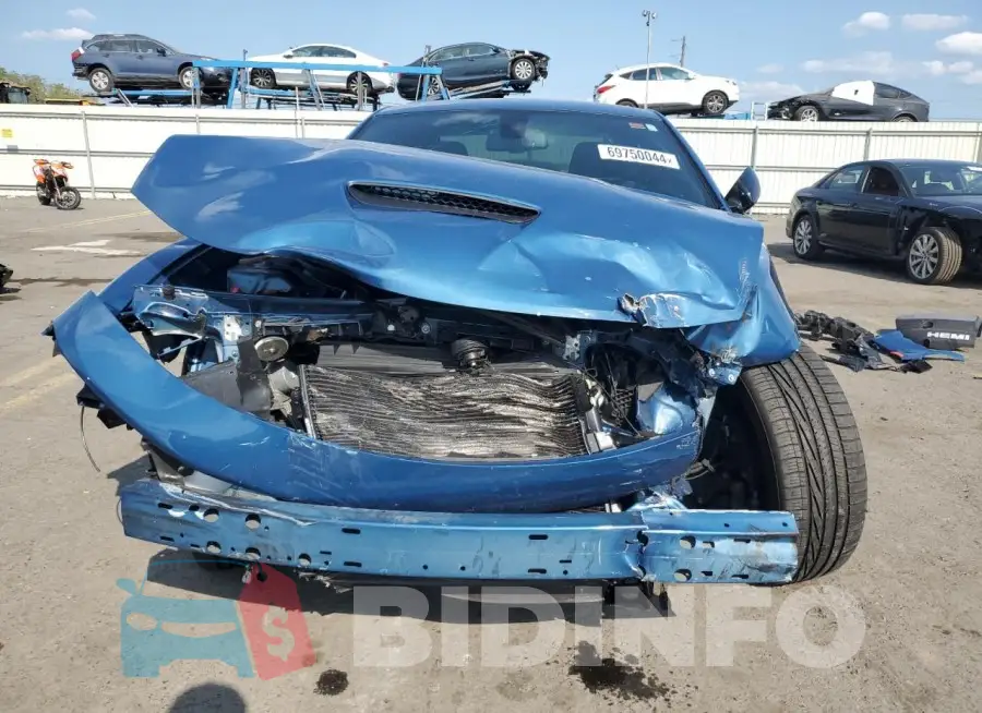 2C3CDXCT6NH138696 Photo# 5