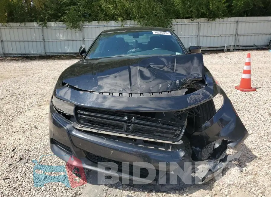 2C3CDXJG8FH863871 Photo# 5