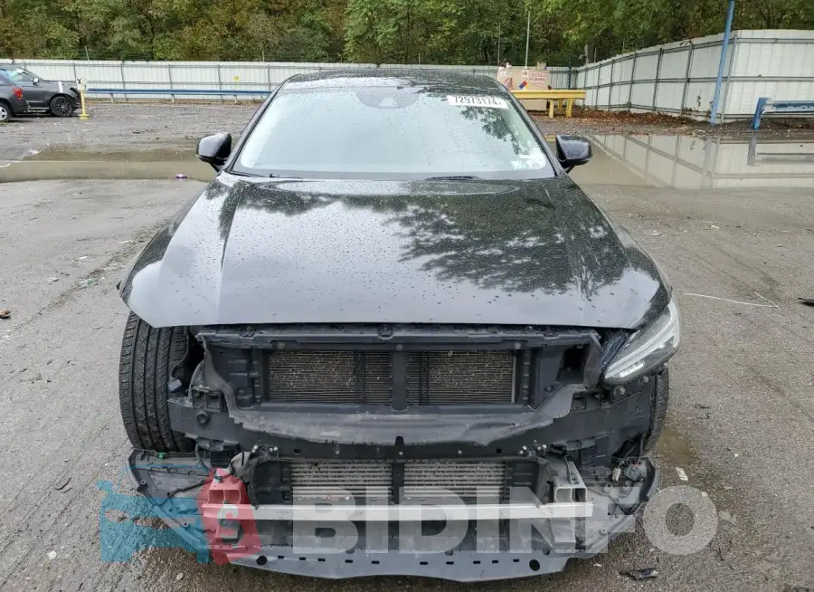 LVY982MK9JP016416 Photo# 5