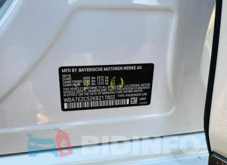 WBA7E2C52KB217802 Photo# 10