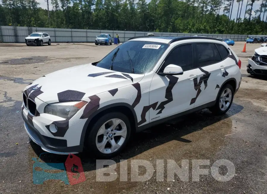 WBAVM1C59FV316321 Photo# 1