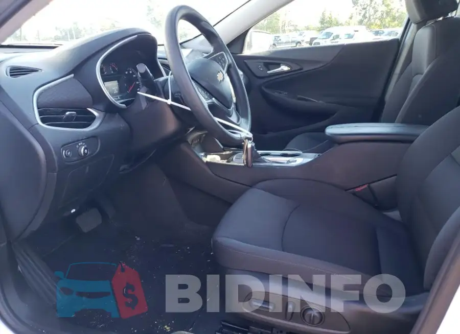 1G1ZD5ST6PF131840 Photo# 7
