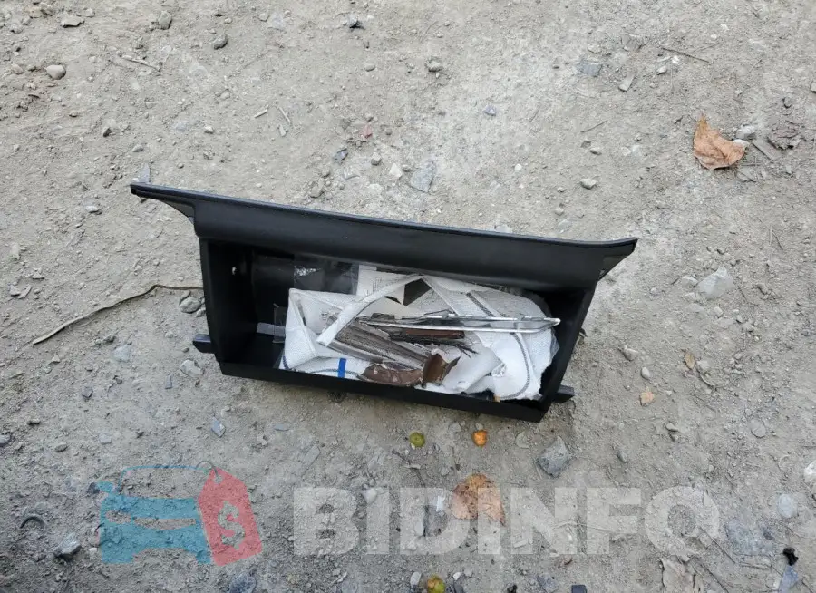 1G1ZD5ST8PF131628 Photo# 12