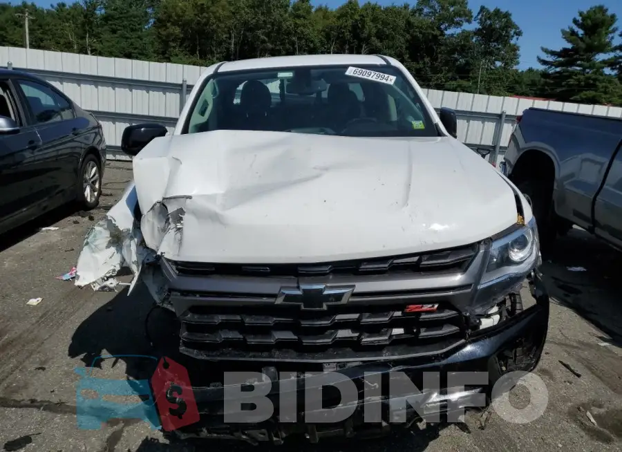 1GCGTDEN7M1288892 Photo# 5