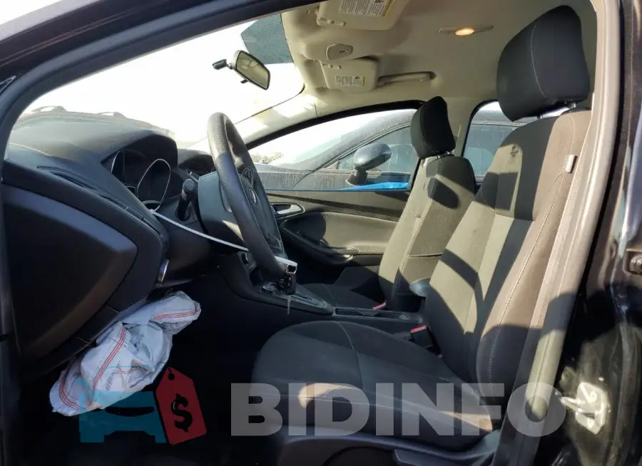 1FADP3F2XHL322099 Photo# 7