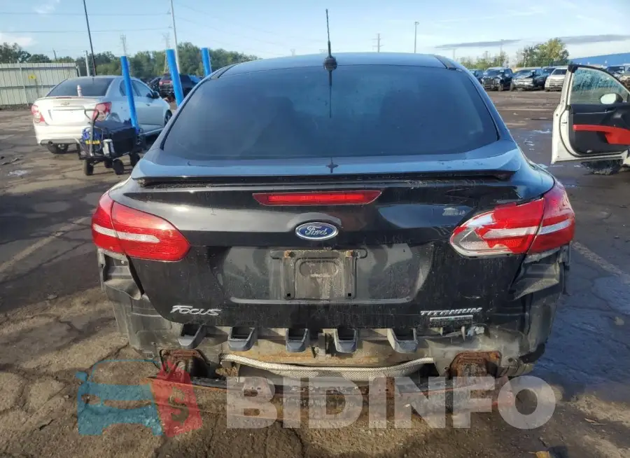 1FADP3J21FL201031 Photo# 6