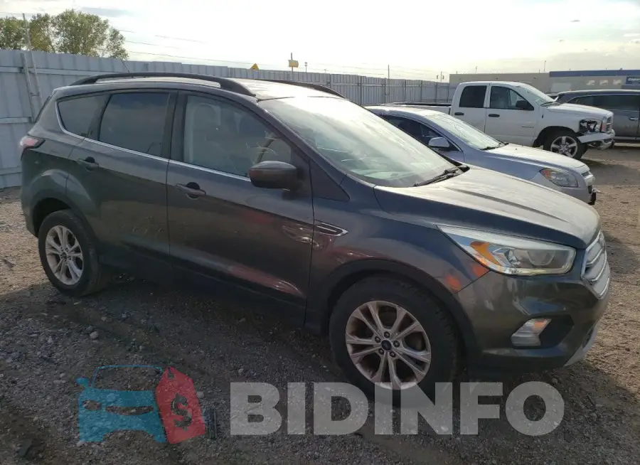 1FMCU0GDXHUD17536 Photo# 4
