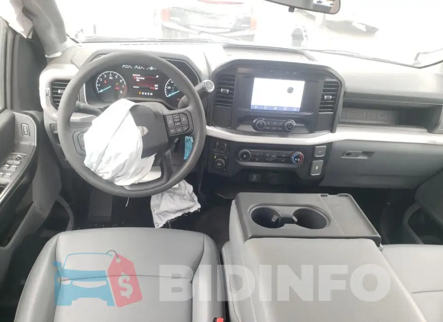 1FTFX1E58NKE92255 Photo# 8
