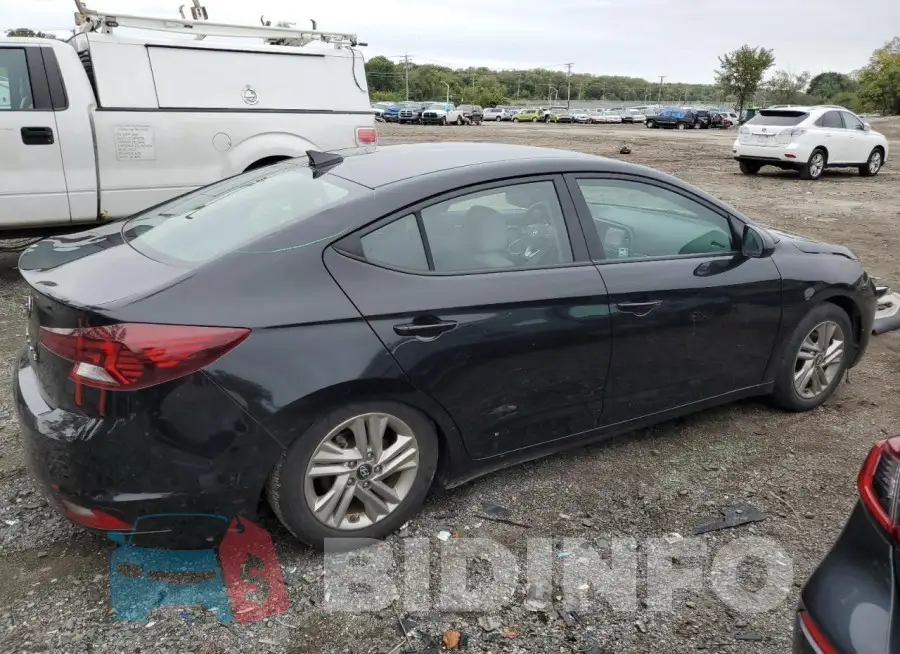 5NPD84LF5KH460083 Photo# 3