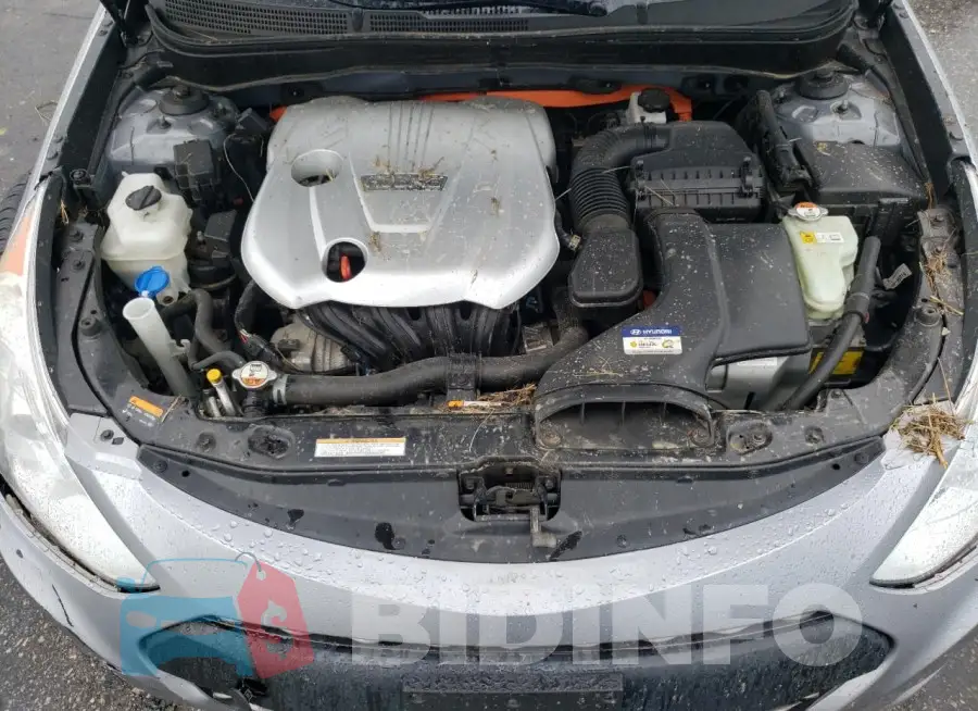 KMHEC4A42FA128924 Photo# 11