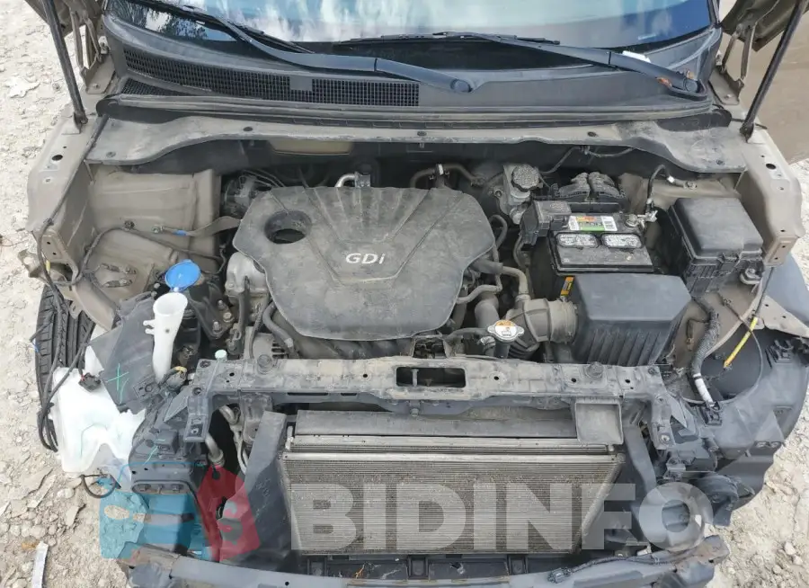 KNDJN2A23F7141775 Photo# 11