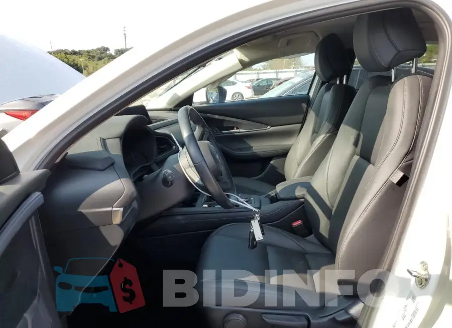 3MVDMABL4MM245260 Photo# 7
