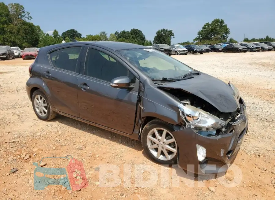 JTDKDTB3XF1111857 Photo# 4
