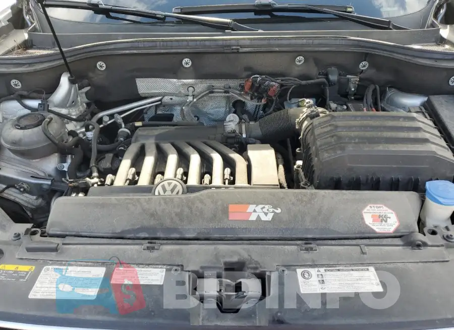 1V2WR2CA2KC572042 Photo# 12