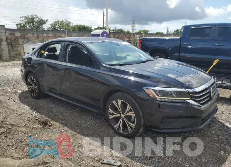 1VWSA7A32MC016323 Photo# 4