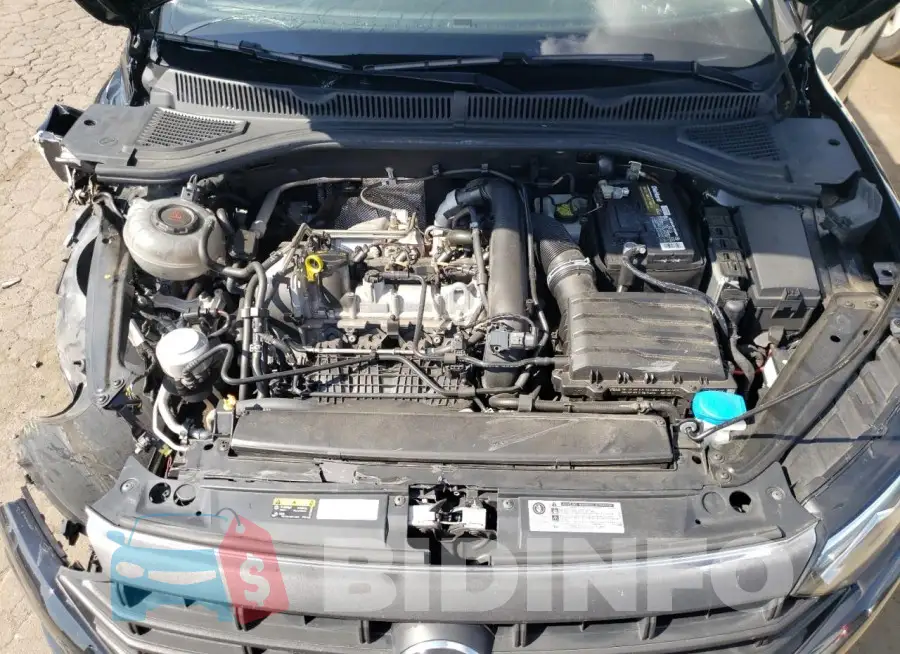 3VWCB7BUXKM243988 Photo# 11