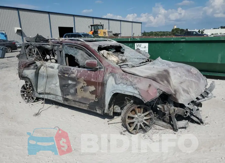 1C4PJLLB8LD542129 Photo# 4