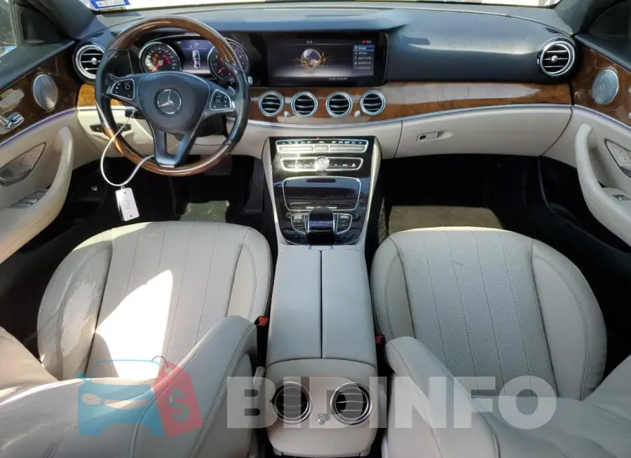 WDDZF4JB3HA103227 Photo# 8
