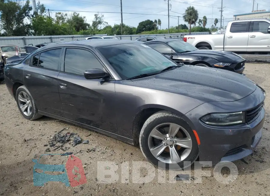 2C3CDXHG6GH125929 Photo# 4