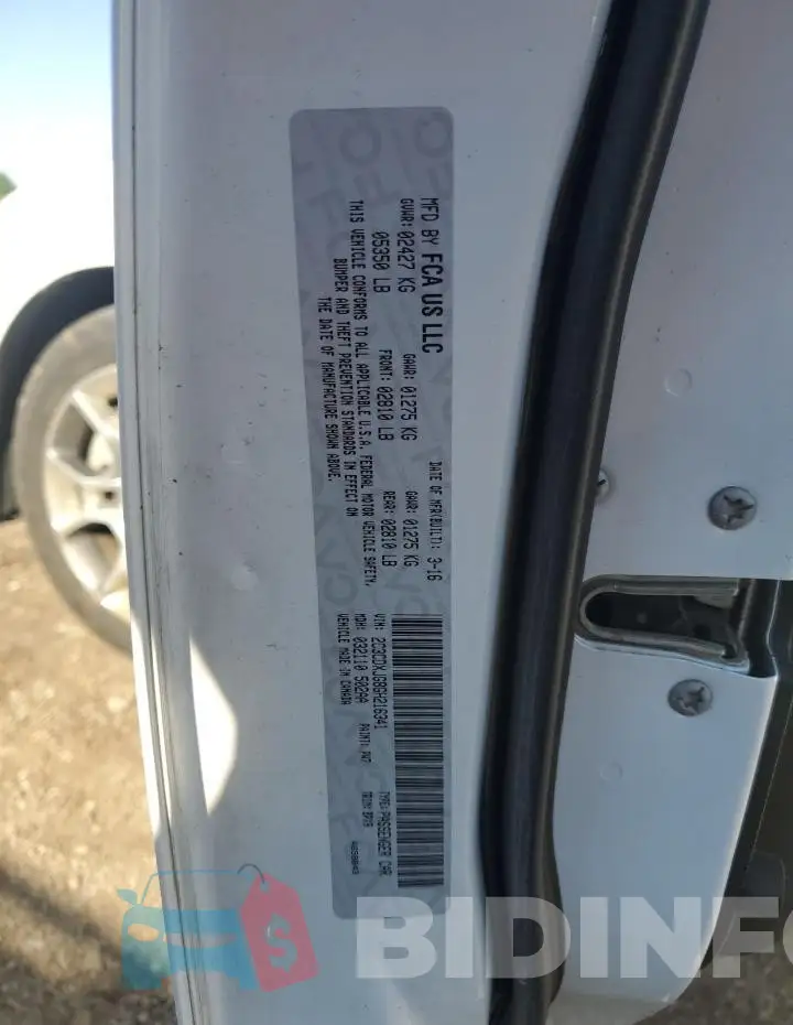 2C3CDXJG8GH216341 Photo# 12