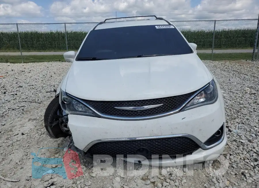 2C4RC1EG7HR652867 Photo# 5