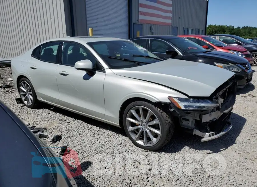 7JRA22TK3KG017524 Photo# 4