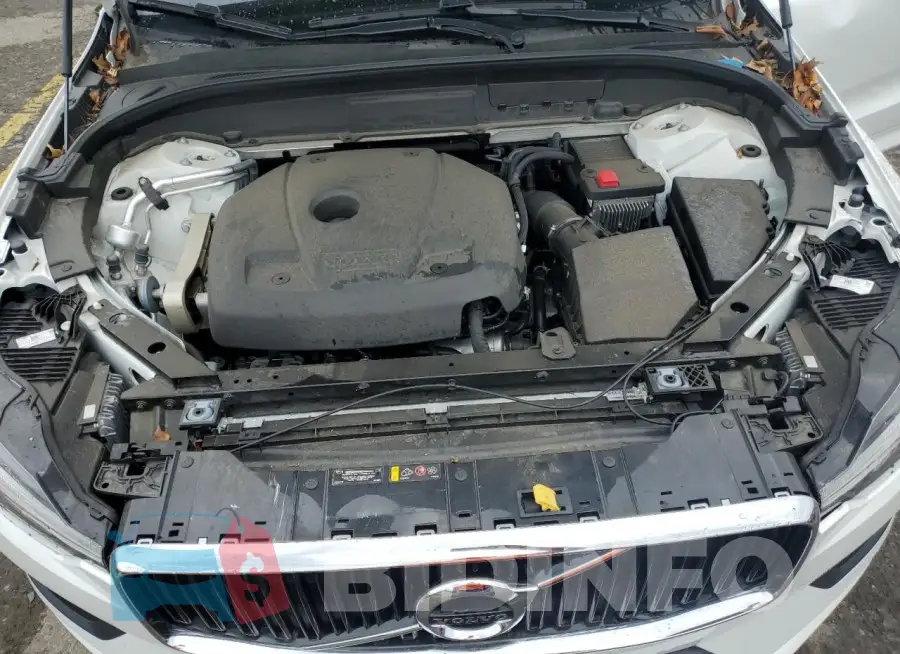 YV4102RK8M1840500 Photo# 11