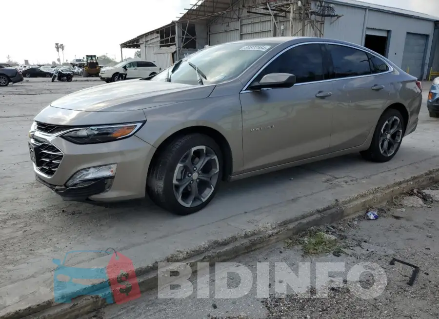 1G1ZD5ST5NF202426 Photo# 1