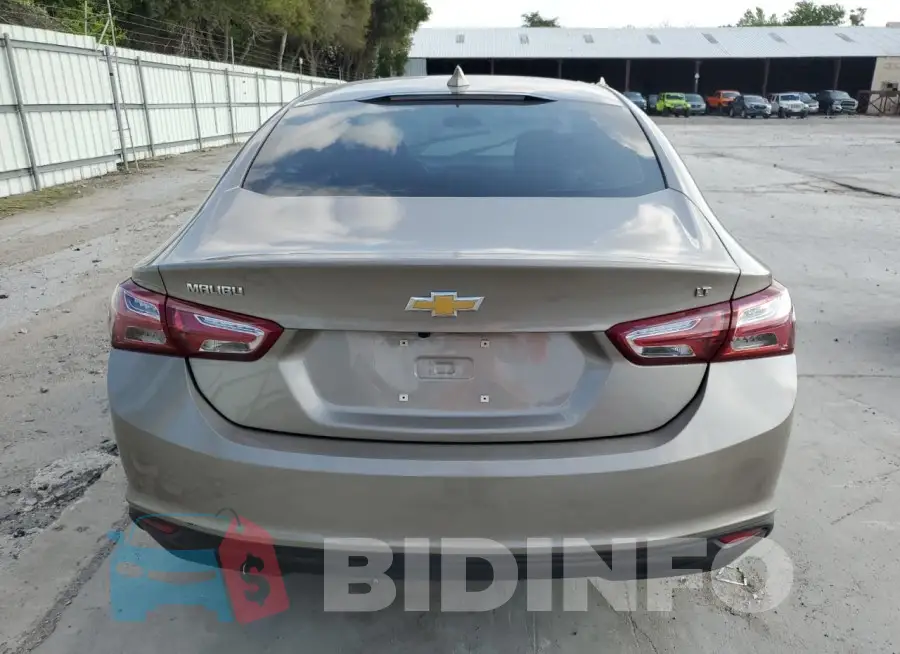 1G1ZD5ST5NF202426 Photo# 6