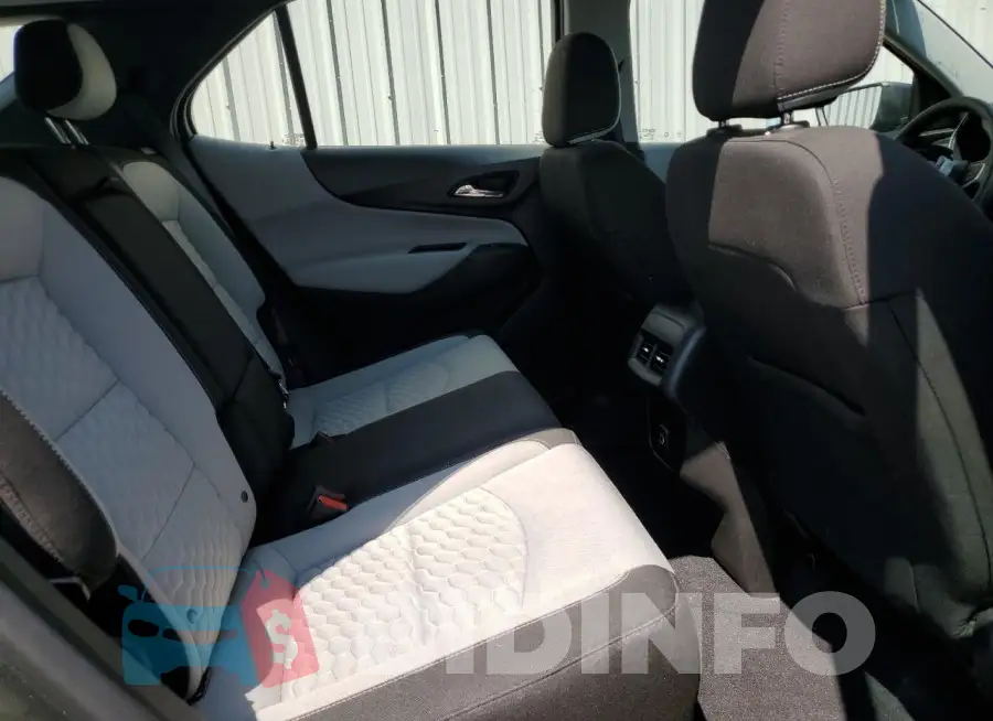 2GNAXHEV0M6139746 Photo# 11