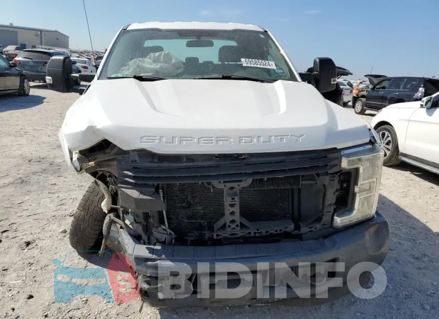 1FT7X2A66HED71204 Photo# 5