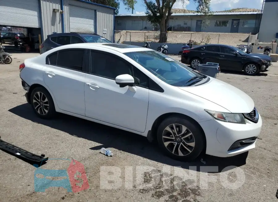 19XFB2F83FE008252 Photo# 4