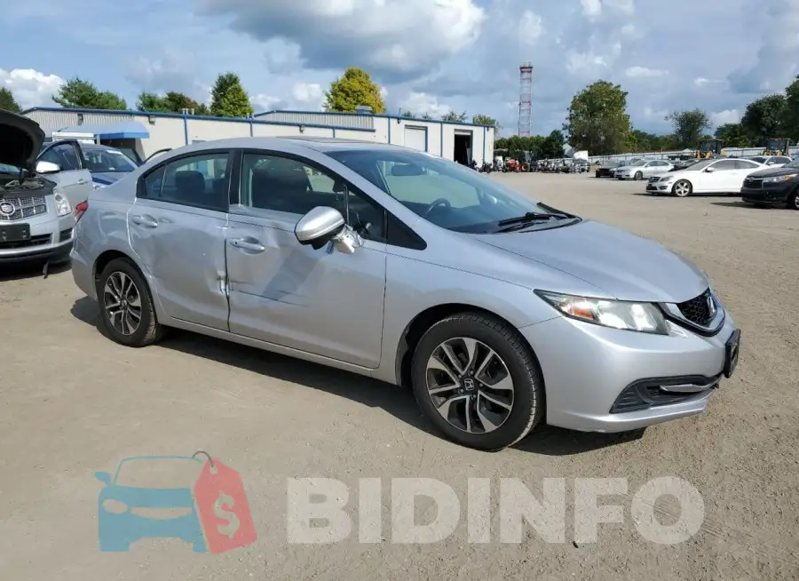 19XFB2F83FE009109 Photo# 4