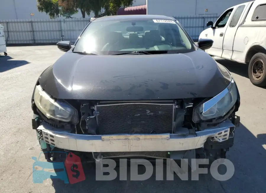 19XFC2F52GE212786 Photo# 5