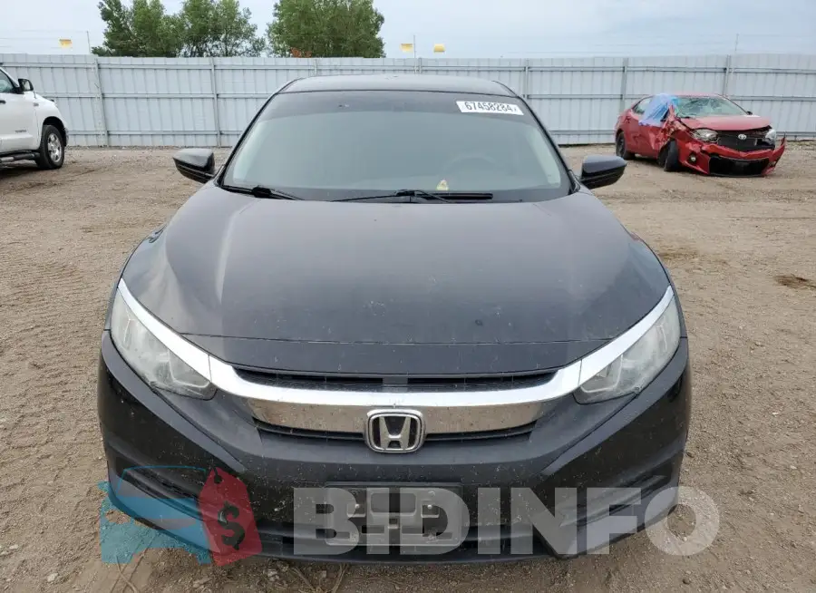 19XFC2F55GE063919 Photo# 5