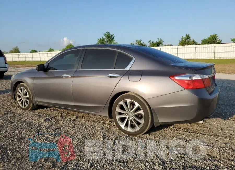 1HGCR2F58FA158043 Photo# 2