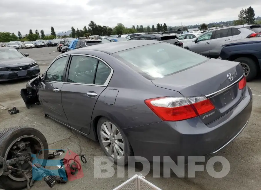 1HGCR2F74FA252437 Photo# 2