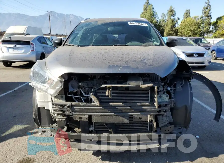 3N1CP5CU2JL538114 Photo# 5