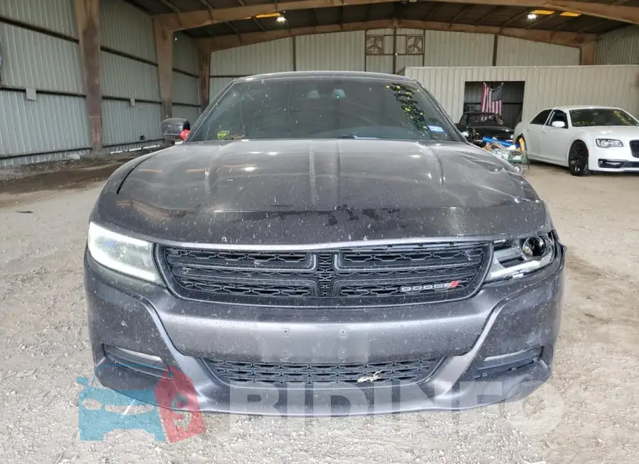2C3CDXHG1GH339050 Photo# 5