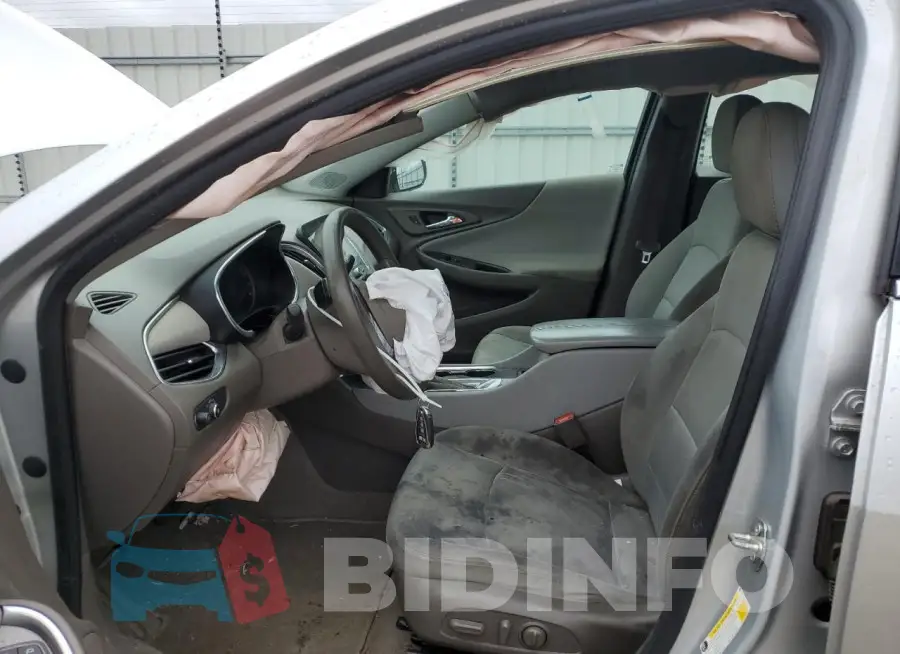 1G1ZD5ST2LF063871 Photo# 7