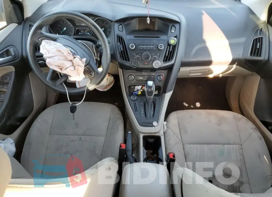 1FADP3F28FL329887 Photo# 8